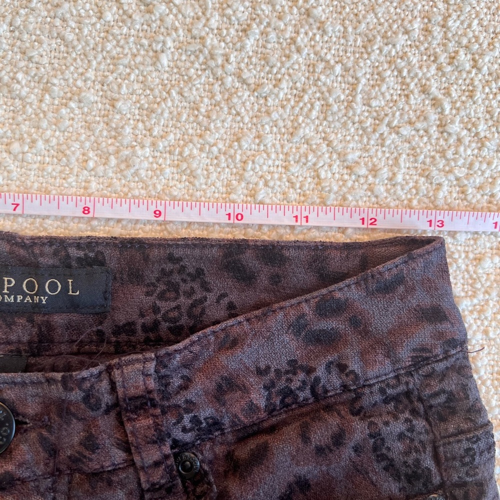 Liverpool Jeans Company size 2 purple velvet leopard print pants - Picture 5 of 6